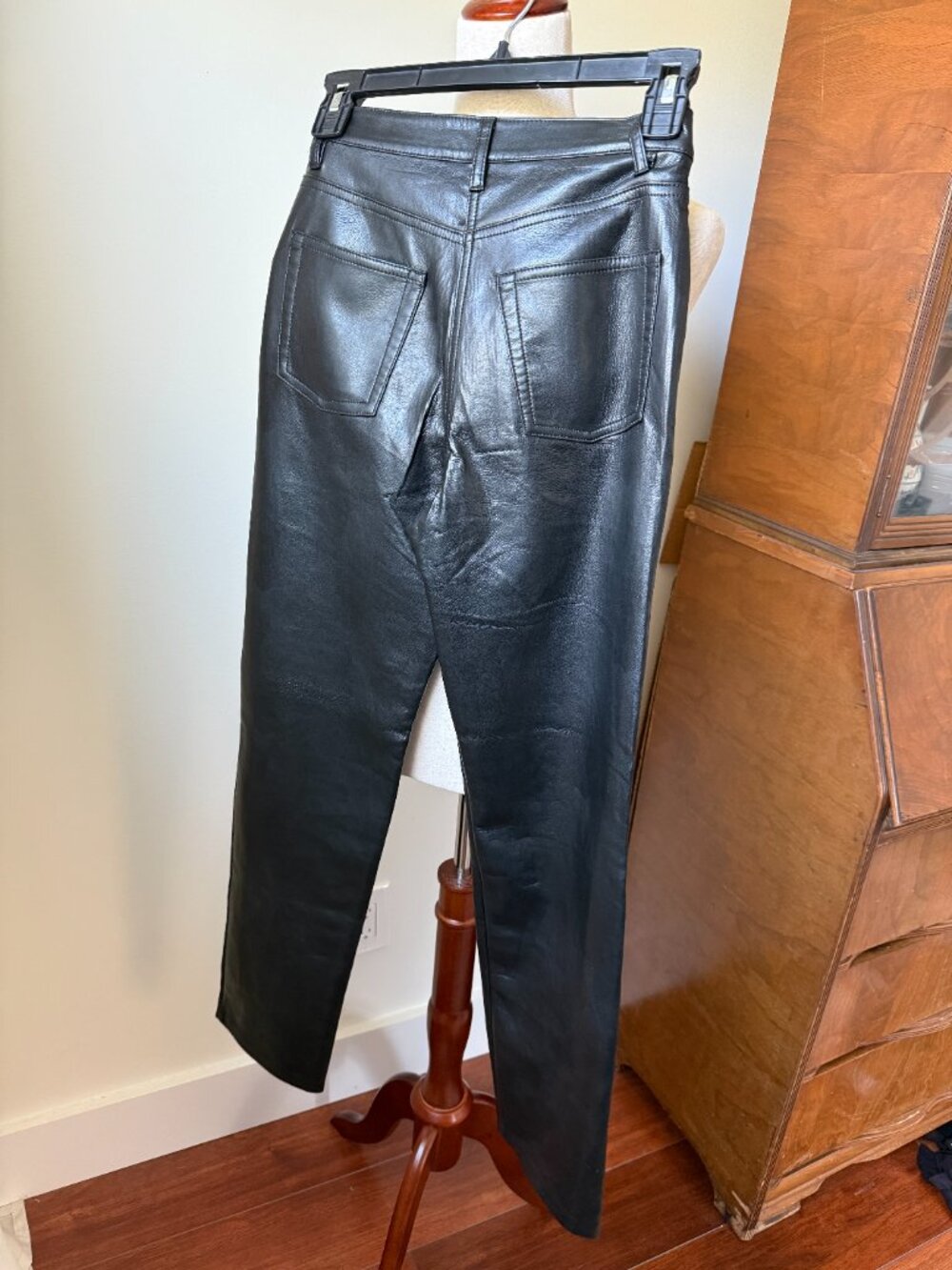 Wilfred Melina Vegan Leather Pants Black High Rise Straight Leg Size 0 - Picture 5 of 8
